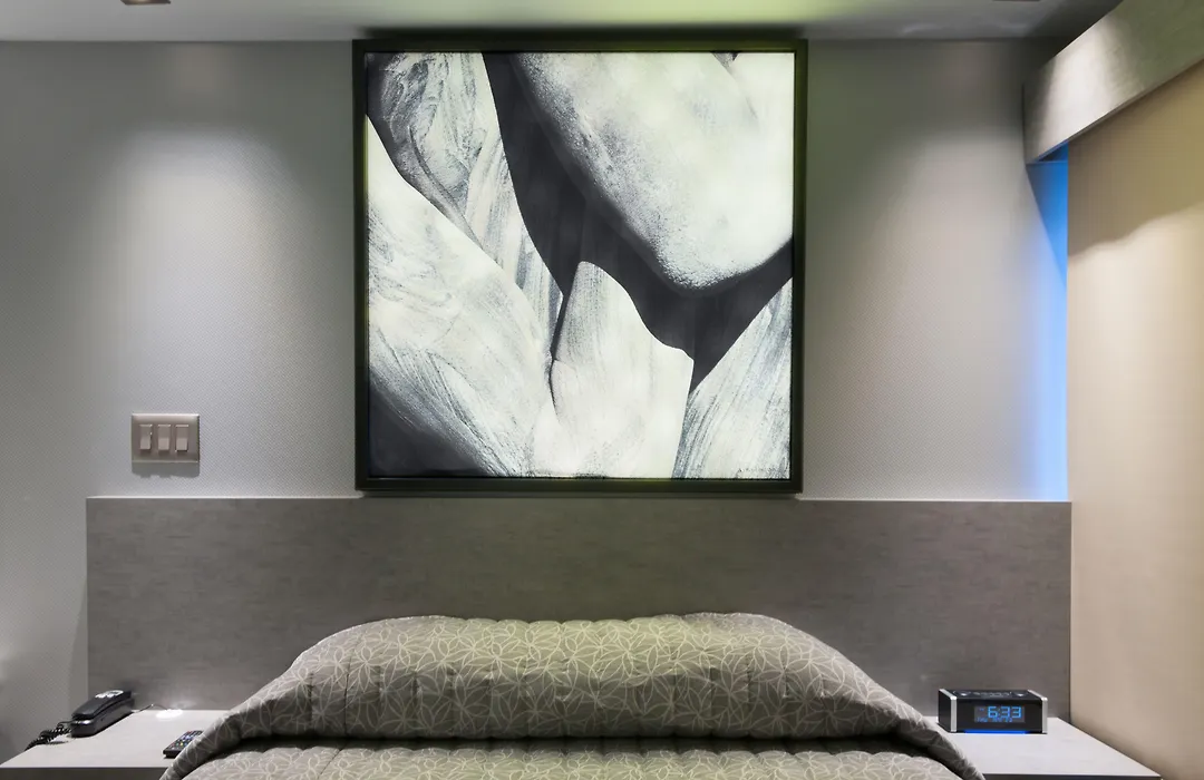 Le Chabrol Hotel & Suites-1